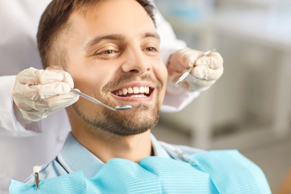 What Should I Do If I Damage My Dental Veneers?