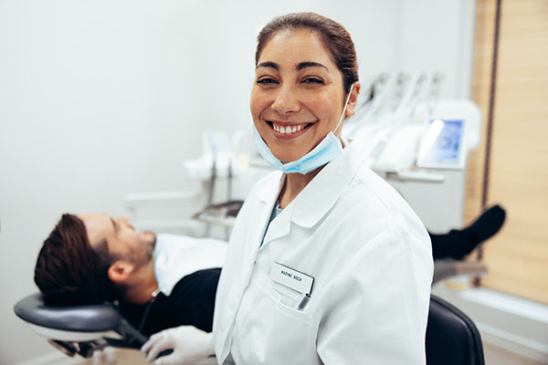 Dental Implants: Advantages And Things To Consider